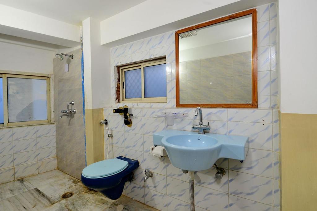 Marina Beach House Hotel Puri Exterior foto