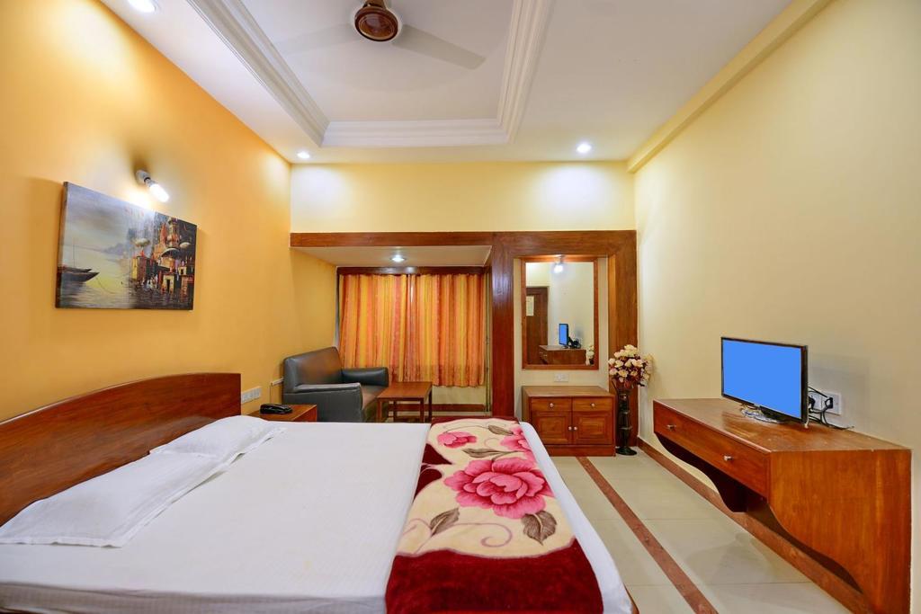 Marina Beach House Hotel Puri Exterior foto